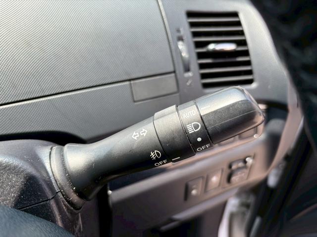 エスティマハイブリッド アエラス　４ＷＤ　４ＷＤ　純正ＨＤＤナビ　全方位カメラ　フルセグ　Ｂｌｕｅｔｏｏｔｈ　フリップダウンモニター　両側電動スライドドア　後席オットマンシート寒冷地仕様　ＨＩＤヘッドライト　フォグ　スマートキー（44枚目）