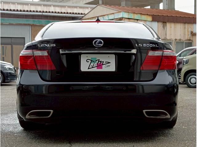 ＬＳ ＬＳ６００ｈＬ後席セパレートシートパッケージ　メーカーナビ　４ＷＤ　社外２０インチＡＷ　サンルーフ　レザーシート　バックモニター　マークレビンソン　ドライブレコーダー　ＬＥＤヘッドライト　ＥＴＣ　エアサス　シートエアコン　クルーズコントロール（14枚目）