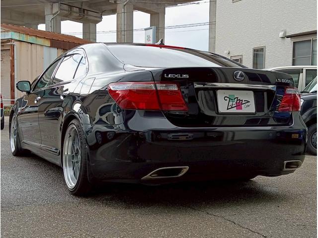 ＬＳ ＬＳ６００ｈＬ後席セパレートシートパッケージ　メーカーナビ　４ＷＤ　社外２０インチＡＷ　サンルーフ　レザーシート　バックモニター　マークレビンソン　ドライブレコーダー　ＬＥＤヘッドライト　ＥＴＣ　エアサス　シートエアコン　クルーズコントロール（15枚目）