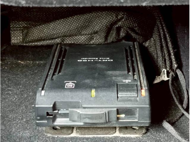 ＬＳ ＬＳ６００ｈＬ後席セパレートシートパッケージ　メーカーナビ　４ＷＤ　社外２０インチＡＷ　サンルーフ　レザーシート　バックモニター　マークレビンソン　ドライブレコーダー　ＬＥＤヘッドライト　ＥＴＣ　エアサス　シートエアコン　クルーズコントロール（34枚目）