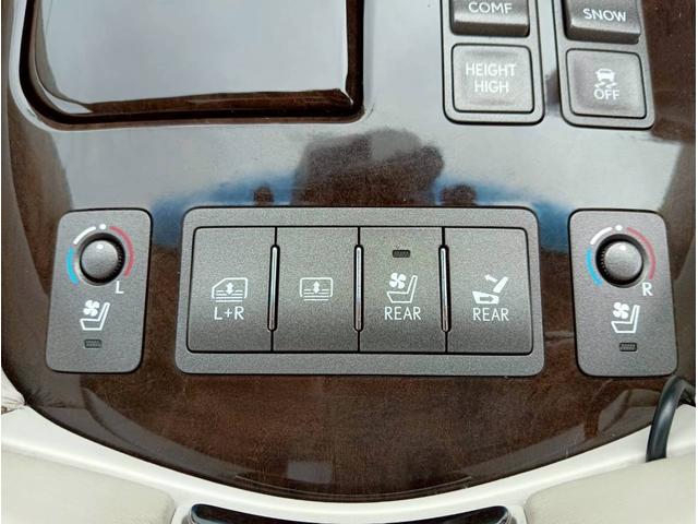 ＬＳ ＬＳ６００ｈＬ後席セパレートシートパッケージ　メーカーナビ　４ＷＤ　社外２０インチＡＷ　サンルーフ　レザーシート　バックモニター　マークレビンソン　ドライブレコーダー　ＬＥＤヘッドライト　ＥＴＣ　エアサス　シートエアコン　クルーズコントロール（47枚目）