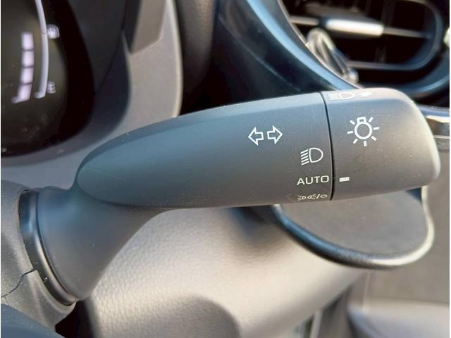 ヤリス ハイブリッドＺ　モデリスタエアロ　純正ナビ　フルセグ　Ｂｌｕｅｔｏｏｔｈ　Ｂカメラ　前後ドラレコ　ＥＴＣ　ハーフレザーシート　シートヒーター　クルーズコントロール　レーンキープアシスト　クリアランスソナー　純正ＡＷ（42枚目）