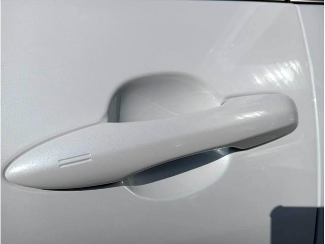ヤリス ハイブリッドＺ　モデリスタエアロ　純正ナビ　フルセグ　Ｂｌｕｅｔｏｏｔｈ　Ｂカメラ　前後ドラレコ　ＥＴＣ　ハーフレザーシート　シートヒーター　クルーズコントロール　レーンキープアシスト　クリアランスソナー　純正ＡＷ（61枚目）