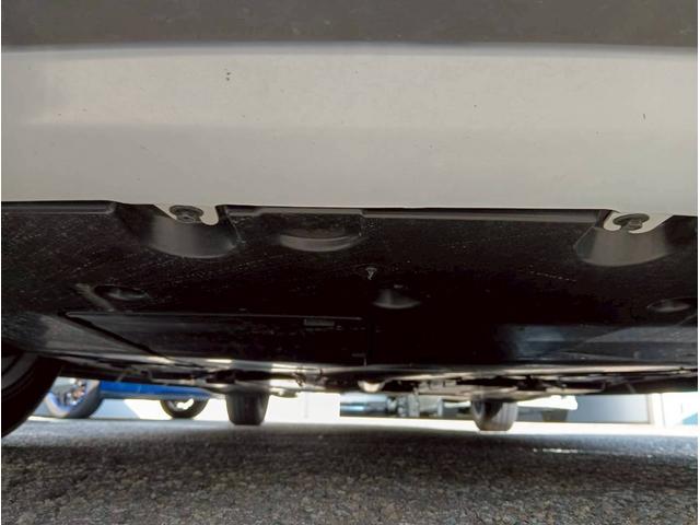 ヤリス ハイブリッドＺ　モデリスタエアロ　純正ナビ　フルセグ　Ｂｌｕｅｔｏｏｔｈ　Ｂカメラ　前後ドラレコ　ＥＴＣ　ハーフレザーシート　シートヒーター　クルーズコントロール　レーンキープアシスト　クリアランスソナー　純正ＡＷ（64枚目）