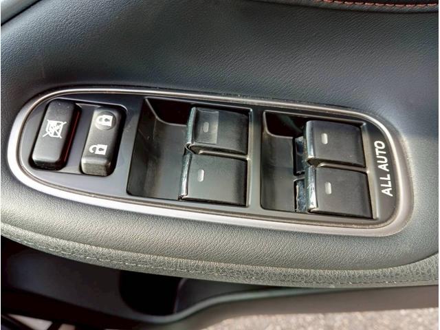 クラウンハイブリッド アスリートＧ　モデリスタエアロ　マフラー　社外２０インチＡＷ　ローダウン　純正ナビ　フルセグ　Ｂｌｕｅｔｏｏｔｈ　ドラレコ　全方位カメラ　クルコン　ベンチレーションシート　本革シート　ＥＴＣ　電動格納ミラー（52枚目）
