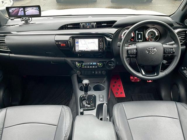 ハイラックス Ｚ　ブラックラリーエディション　４ＷＤ　社外ナビ　バックモニター　ＴＲＤアルミ　ＴＲＤスキッドプレート　ＴＲＤマッドフラップ　オートステップ　トノカバー　ベッドライナー　スポーツバー　レーダークルーズ　フルセグ　Ｂｌｕｅｔｏｏｔｈ（2枚目）