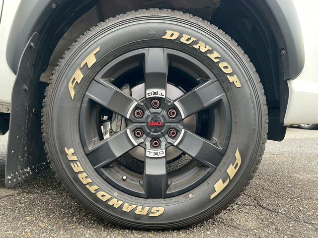 ハイラックス Ｚ　ブラックラリーエディション　４ＷＤ　社外ナビ　バックモニター　ＴＲＤアルミ　ＴＲＤスキッドプレート　ＴＲＤマッドフラップ　オートステップ　トノカバー　ベッドライナー　スポーツバー　レーダークルーズ　フルセグ　Ｂｌｕｅｔｏｏｔｈ（72枚目）