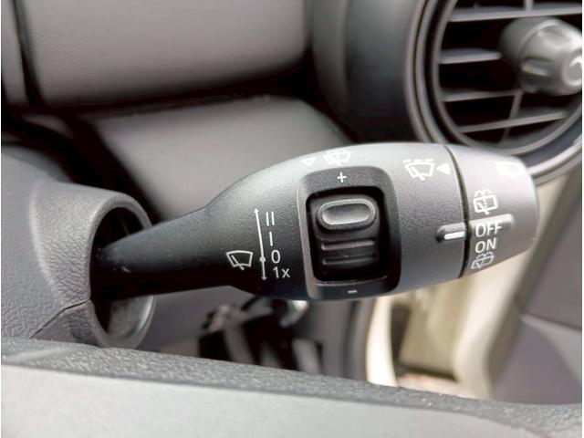 MINI ワン 純正ナビ 純正15インチアルミ スマートキー ETC Bluetooth ドライブレコーダー アイドリングストップ シートリフター フロントフォグ 電格ミラー アームレスト シートカバー チルトステア(38枚目)