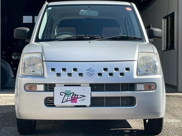 アルト E 4WD 5MT CDオーディオ 社外13インチアルミ ABS 全席パワーウィンド ヘッドライトレベライザー 前席SRSエアバック シガーソケット リアディフォッガー バイザー マット リアワイパー(10枚目)