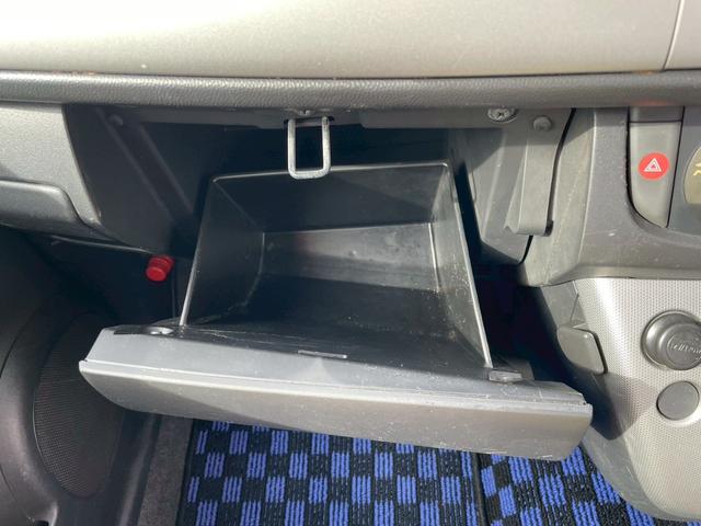 ステラ カスタムRS Sエディション 社外ナビ 社外14インチアルミ STi製フロントスポイラー スーパーチャージャー HIDヘッドライト フロントフォグランプ リアスポイラー キーレスキー マフラーカッター タコメーター シートリフター(33枚目)