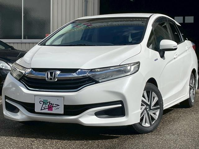 シャトル ハイブリッドX インターナビ バックモニター LEDヘッドライト クルーズコントロール オートライト ETC フルセグ USB・HDMI接続可能 ステアリングスイッチ 社外15インチアルミ パドルシフト ハーフレザー(9枚目)