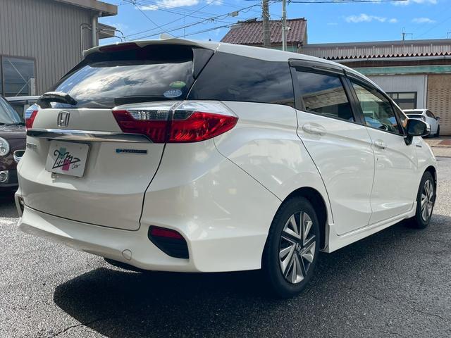 シャトル ハイブリッドX インターナビ バックモニター LEDヘッドライト クルーズコントロール オートライト ETC フルセグ USB・HDMI接続可能 ステアリングスイッチ 社外15インチアルミ パドルシフト ハーフレザー(13枚目)