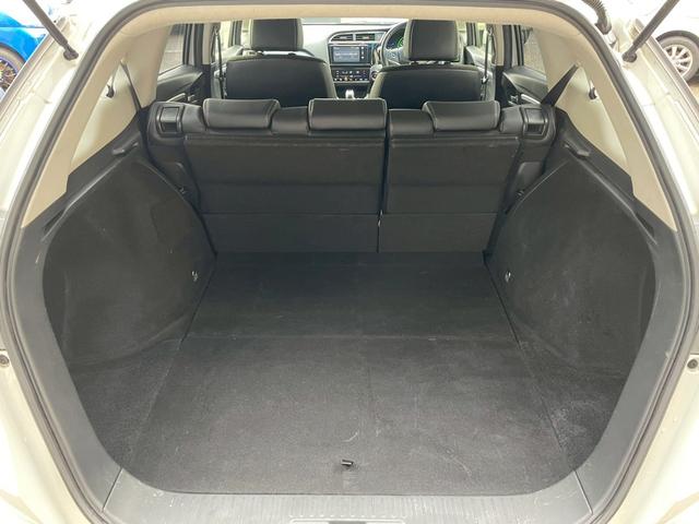 シャトル ハイブリッドX インターナビ バックモニター LEDヘッドライト クルーズコントロール オートライト ETC フルセグ USB・HDMI接続可能 ステアリングスイッチ 社外15インチアルミ パドルシフト ハーフレザー(25枚目)