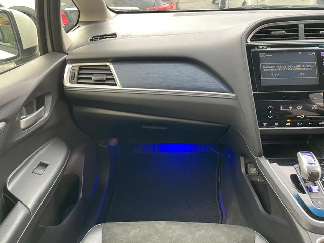 シャトル ハイブリッドX インターナビ バックモニター LEDヘッドライト クルーズコントロール オートライト ETC フルセグ USB・HDMI接続可能 ステアリングスイッチ 社外15インチアルミ パドルシフト ハーフレザー(31枚目)