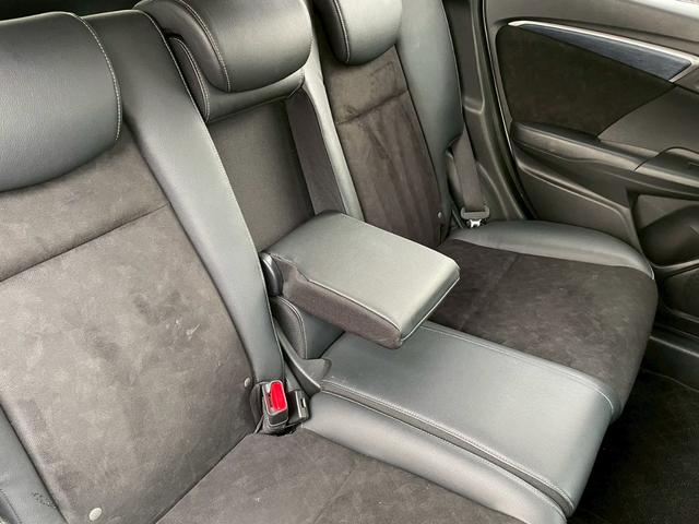 シャトル ハイブリッドX インターナビ バックモニター LEDヘッドライト クルーズコントロール オートライト ETC フルセグ USB・HDMI接続可能 ステアリングスイッチ 社外15インチアルミ パドルシフト ハーフレザー(50枚目)