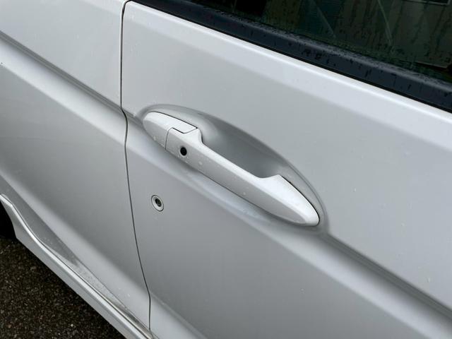 シャトル ハイブリッドX インターナビ バックモニター LEDヘッドライト クルーズコントロール オートライト ETC フルセグ USB・HDMI接続可能 ステアリングスイッチ 社外15インチアルミ パドルシフト ハーフレザー(57枚目)