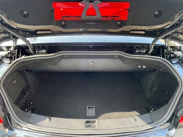 Eクラス E350 カブリオレAMGスポーツパッケージ カブリオレ メーカーナビ レザーシート ハーマンカードンサウンドシステム バックモニター AMG18インチアルミ ベンチレーション パーキングアシスト クルーズコントロール パドルシフト ETC(24枚目)