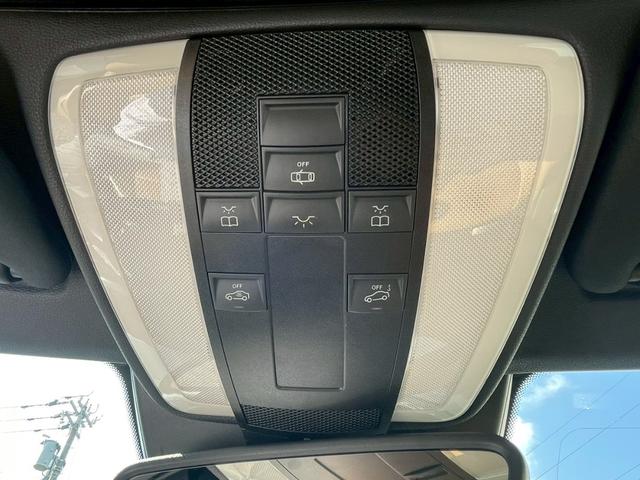 Eクラス E350 カブリオレAMGスポーツパッケージ カブリオレ メーカーナビ レザーシート ハーマンカードンサウンドシステム バックモニター AMG18インチアルミ ベンチレーション パーキングアシスト クルーズコントロール パドルシフト ETC(33枚目)