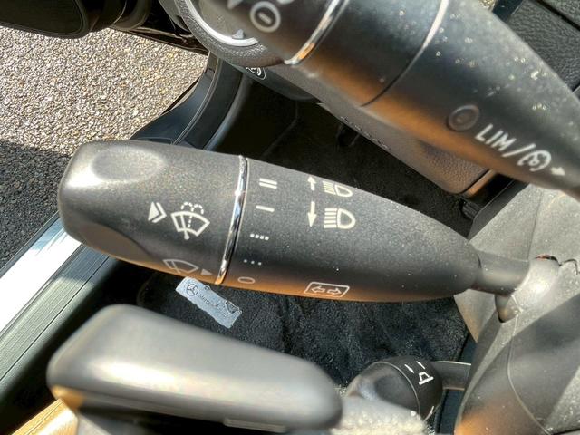 Eクラス E350 カブリオレAMGスポーツパッケージ カブリオレ メーカーナビ レザーシート ハーマンカードンサウンドシステム バックモニター AMG18インチアルミ ベンチレーション パーキングアシスト クルーズコントロール パドルシフト ETC(35枚目)