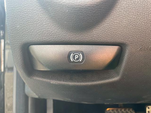 Eクラス E350 カブリオレAMGスポーツパッケージ カブリオレ メーカーナビ レザーシート ハーマンカードンサウンドシステム バックモニター AMG18インチアルミ ベンチレーション パーキングアシスト クルーズコントロール パドルシフト ETC(39枚目)