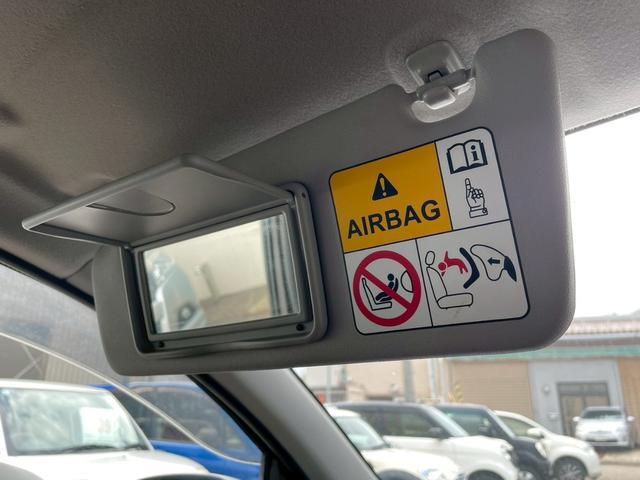 アルトワークス ベースグレード　４ＷＤ　５速ＭＴ　純正１５インチアルミ　プッシュスタート　オートライト　フロントフォグランプ　ＲＥＣＡＲＯシート　ヒーテッドドアミラーウインカー　ステアリングリモコン　チルトステア　リアスポイラー（32枚目）