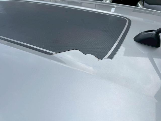 アルトワークス ベースグレード　４ＷＤ　５速ＭＴ　純正１５インチアルミ　プッシュスタート　オートライト　フロントフォグランプ　ＲＥＣＡＲＯシート　ヒーテッドドアミラーウインカー　ステアリングリモコン　チルトステア　リアスポイラー（72枚目）