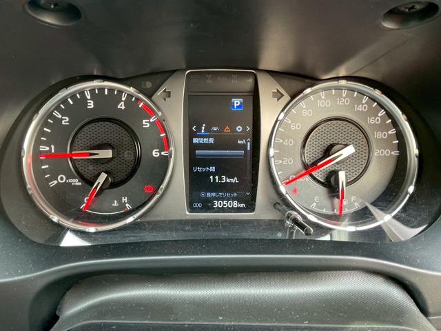 ハイラックス Ｚ　ＧＲスポーツ　純正ディスプレイオーディオ　全方位モニター　プリクラッシュセーフティ　キャノピー　ルーフキャリアー　パワーシート　合皮コンビシート　レッドキャリパー　ＥＴＣ　ドライブレコーダー　ＬＥＤヘッドランプ（27枚目）