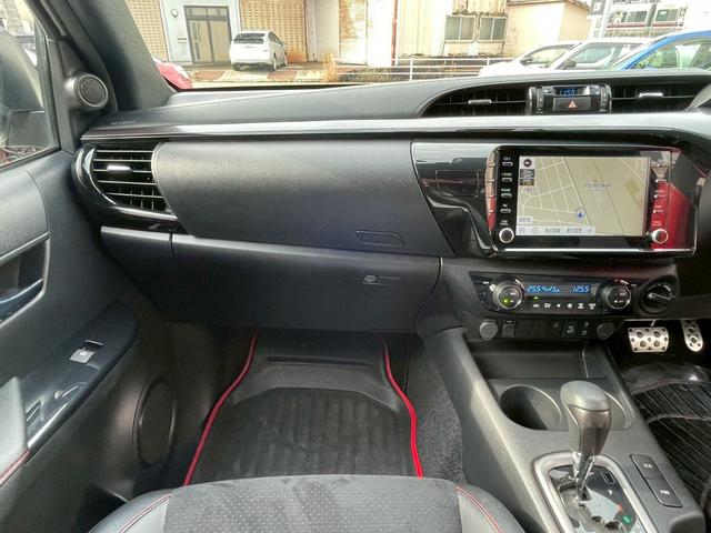 ハイラックス Ｚ　ＧＲスポーツ　純正ディスプレイオーディオ　全方位モニター　プリクラッシュセーフティ　キャノピー　ルーフキャリアー　パワーシート　合皮コンビシート　レッドキャリパー　ＥＴＣ　ドライブレコーダー　ＬＥＤヘッドランプ（31枚目）