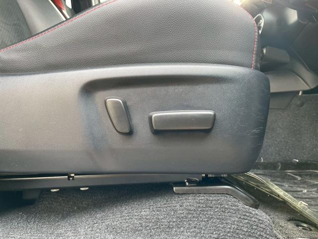 ハイラックス Ｚ　ＧＲスポーツ　純正ディスプレイオーディオ　全方位モニター　プリクラッシュセーフティ　キャノピー　ルーフキャリアー　パワーシート　合皮コンビシート　レッドキャリパー　ＥＴＣ　ドライブレコーダー　ＬＥＤヘッドランプ（49枚目）