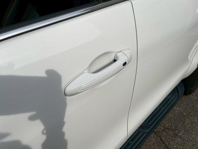 ハイラックス Ｚ　ＧＲスポーツ　純正ディスプレイオーディオ　全方位モニター　プリクラッシュセーフティ　キャノピー　ルーフキャリアー　パワーシート　合皮コンビシート　レッドキャリパー　ＥＴＣ　ドライブレコーダー　ＬＥＤヘッドランプ（66枚目）