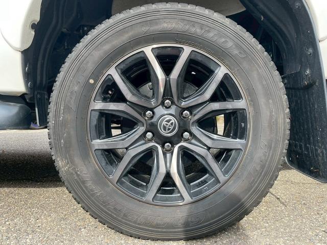 ハイラックス Ｚ　ＧＲスポーツ　純正ディスプレイオーディオ　全方位モニター　プリクラッシュセーフティ　キャノピー　ルーフキャリアー　パワーシート　合皮コンビシート　レッドキャリパー　ＥＴＣ　ドライブレコーダー　ＬＥＤヘッドランプ（70枚目）