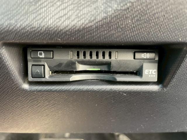 アクア Ｓ　純正ＳＤナビ　Ｂｌｕｅｔｏｏｔｈ　バックモニター　フルセグ　ＬＥＤヘッドライト　プリクラッシュセーフティ　レーンディパーチャーアラート　オートマチックハイビーム　プッシュスタート　ＥＴＣ　オートライト（42枚目）