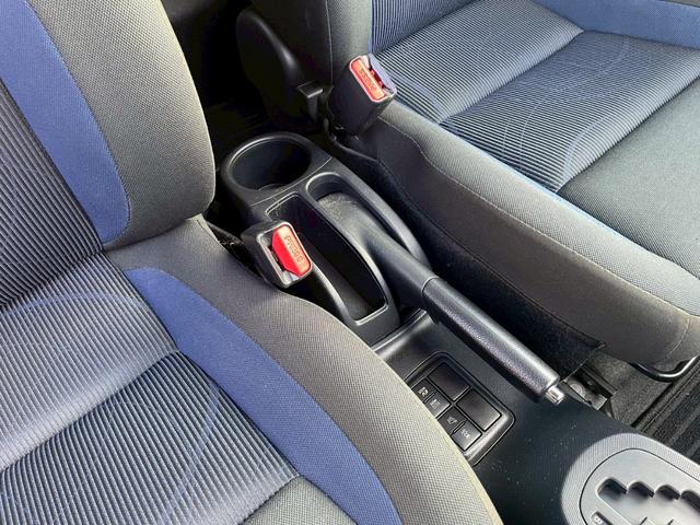 アクア Ｓ　純正ＳＤナビ　Ｂｌｕｅｔｏｏｔｈ　バックモニター　フルセグ　ＬＥＤヘッドライト　プリクラッシュセーフティ　レーンディパーチャーアラート　オートマチックハイビーム　プッシュスタート　ＥＴＣ　オートライト（46枚目）