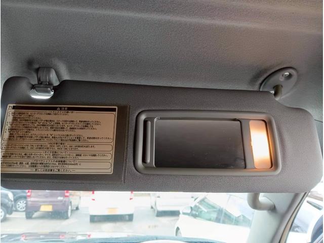 ハイラックスサーフ ＳＳＲ－Ｘ　４ＷＤ　リフトアップ車　社外メモリーナビ　バックモニター　フルセグ　社外イカリングヘッドライト　社外フロントグリル　サイドステップ　パートタイム４ＷＤ　ＥＴＣ　木目調コンビステアリング　キーレスキー（37枚目）