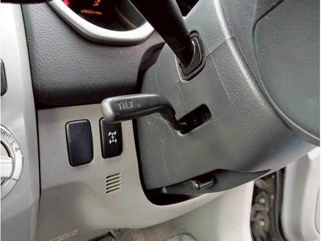 ハイラックスサーフ ＳＳＲ－Ｘ　４ＷＤ　リフトアップ車　社外メモリーナビ　バックモニター　フルセグ　社外イカリングヘッドライト　社外フロントグリル　サイドステップ　パートタイム４ＷＤ　ＥＴＣ　木目調コンビステアリング　キーレスキー（42枚目）