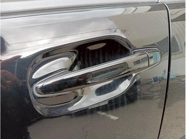 ハイラックスサーフ ＳＳＲ－Ｘ　４ＷＤ　リフトアップ車　社外メモリーナビ　バックモニター　フルセグ　社外イカリングヘッドライト　社外フロントグリル　サイドステップ　パートタイム４ＷＤ　ＥＴＣ　木目調コンビステアリング　キーレスキー（65枚目）