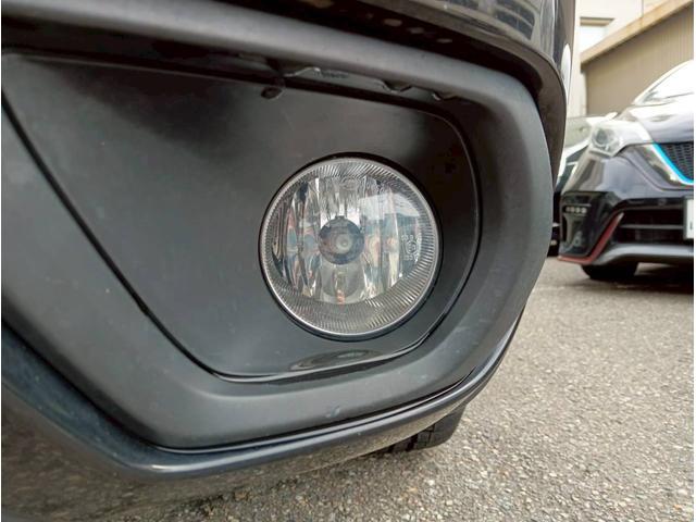 フォレスター ２．０ｉ－Ｓ　アイサイト　４ＷＤ　メモリーナビ　フルセグ　Ｂｌｕｅｔｏｏｔｈ　バックモニター　本革シート　アイサイト　ＥＴＣ　１７インチアルミ　パワーバックドア　パワーシート　シートヒーター　パドルシフト　プッシュスタート（57枚目）