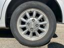 E 4WD 5MT CDオーディオ 社外13インチアルミ ABS 全席パワーウィンド ヘッドライトレベライザー 前席SRSエアバック シガーソケット リアディフォッガー バイザー マット リアワイパー(72枚目)