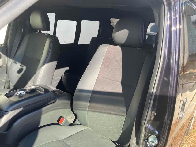 ハイエースバン スーパーGL ダークプライムII 4WD ドライブレコーダー 全周囲カメラ ナビ TV レーンアシスト 衝突被害軽減システム 両側スライドドア オートマチックハイビーム オートライト スマートキー 電動格納ミラー CVT CD(43枚目)