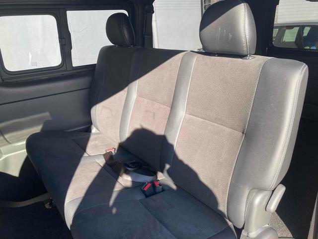 ハイエースバン スーパーGL ダークプライムII 4WD ドライブレコーダー 全周囲カメラ ナビ TV レーンアシスト 衝突被害軽減システム 両側スライドドア オートマチックハイビーム オートライト スマートキー 電動格納ミラー CVT CD(47枚目)