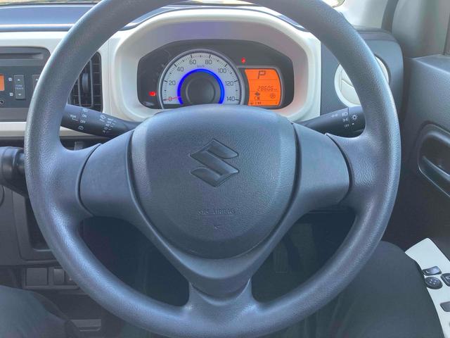 アルト Ｓ　衝突被害軽減システム　キーレスエントリー　アイドリングストップ　電動格納ミラー　シートヒーター　ＣＶＴ　盗難防止システム　ＡＢＳ　ＥＳＣ　ＣＤ　ミュージックプレイヤー接続可　衝突安全ボディ　エアコン（3枚目）