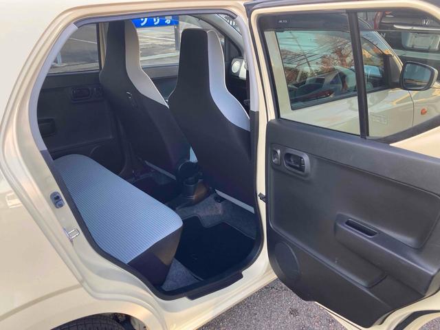 アルト Ｓ　衝突被害軽減システム　キーレスエントリー　アイドリングストップ　電動格納ミラー　シートヒーター　ＣＶＴ　盗難防止システム　ＡＢＳ　ＥＳＣ　ＣＤ　ミュージックプレイヤー接続可　衝突安全ボディ　エアコン（27枚目）