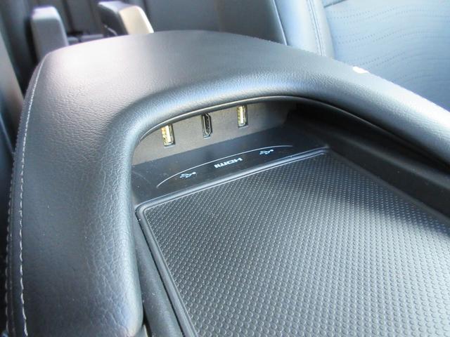 ジェイド ハイブリッドＸ　ＨｏｎｄａＳＥＮＳＩＮＧ　純正ナビ　ＬａｎｅＷａｔｃｈ　後退出庫サポート　レザーシート　ＥＴＣ（17枚目）