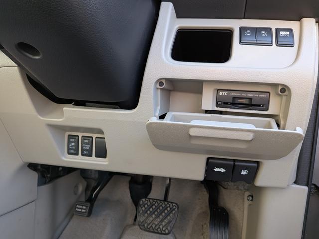 セレナ 20G 4WD 4ナンバー バン登録仕様 5人乗り(15枚目)