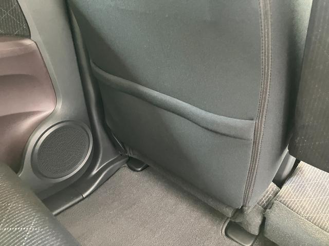 当店は仕上げ業者と提携して、車両の仕上げを行っております。磨き、ルームクリーニング、ヘッドライト磨き、を一貫して行っております。