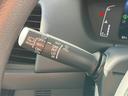 ホンダセンシング装着車となっております。衝突軽減ブレーキ、誤発進抑制機能、歩行者事故低減ステアリング、路外逸脱抑制機能、アダプティブクルーズコントロール、車線維持支援システム他、8つの機能で幅広く支援