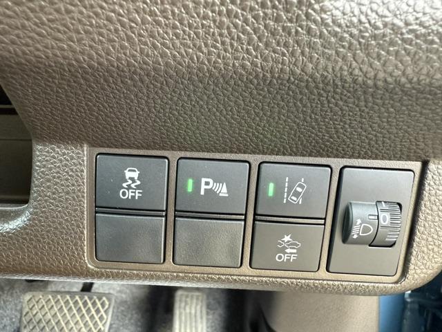 【ＨｏｎｄａＳＥＮＳＩＮＧ】衝突被害軽減ブレーキ（ＣＭＢＳ）、横滑り防止装置、路外逸脱抑制機能、等で安全運転のサポートをしてくれます！