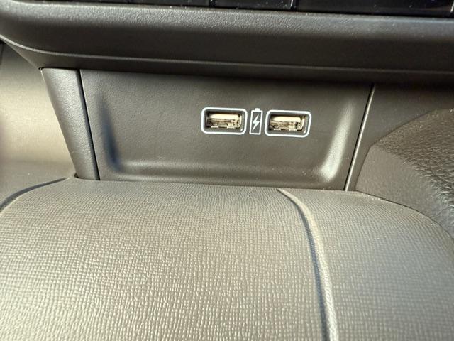 N-WGN L 4WD CDチューナー シートヒーター LEDヘッドライト フロアマット スマートキー クルーズコントロール バックカメラ(14枚目)