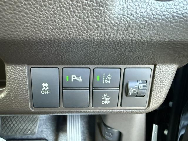 N-WGN L 4WD CDチューナー シートヒーター LEDヘッドライト フロアマット スマートキー クルーズコントロール バックカメラ(15枚目)