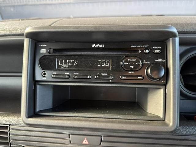 Ｇａｔｈｅｒｓ?ＣＸ−１７４Ｃ?のＣＤチューナーを装備♪